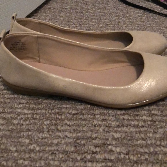 Easy spirit ballet flat. Very comfortable - Picture 2 of 4